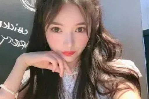 1天7瓜黄子韬结婚荣梓杉辟谣恋情旺仔小乔被起诉…都是大瓜